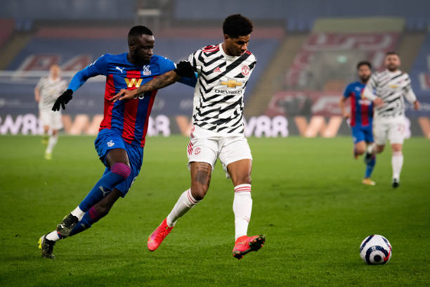 於青少年 於青少年