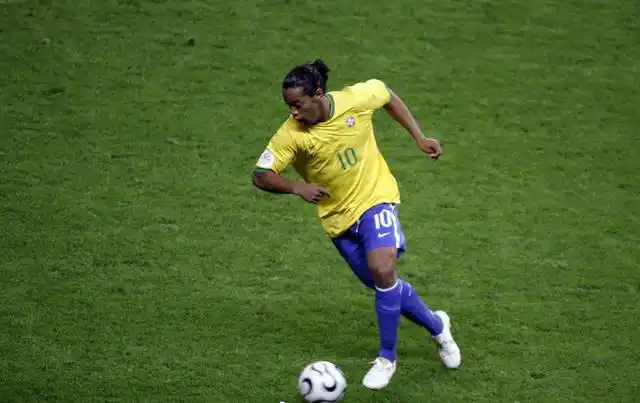 尤其是在年 尤其是在年