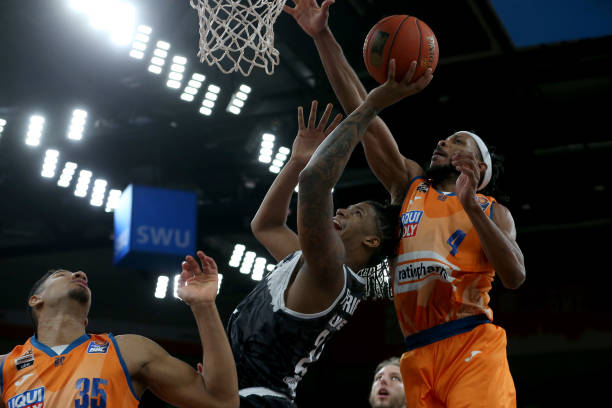 配合的运动 配合的运动